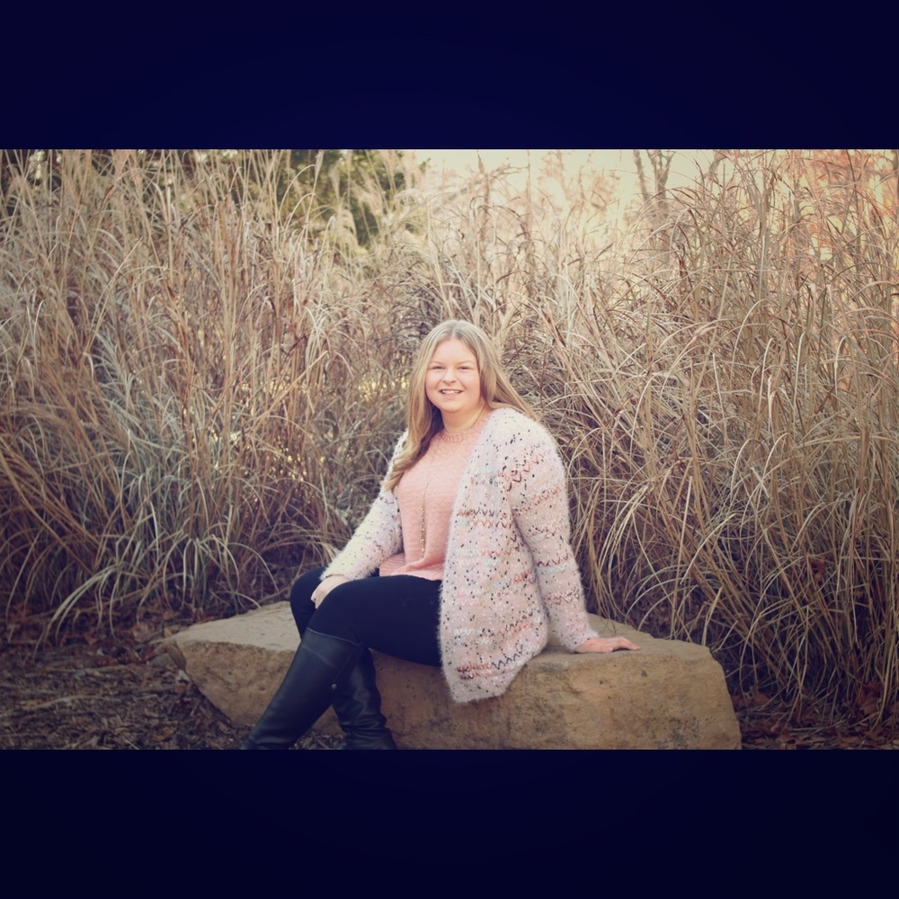 Meet your Posher, Abby